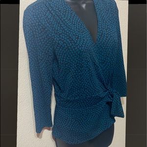 Anne Taylor “Fall Leaves Us”  Wrap Around Blouse